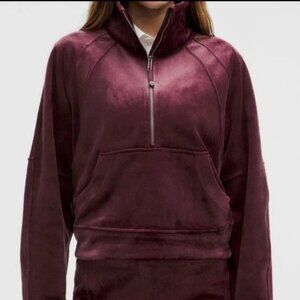 Lululemon Scuba funnel neck velvet top (M/L)